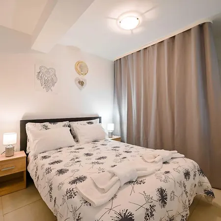 Διαμέρισμα Classic And Smart With Terrace